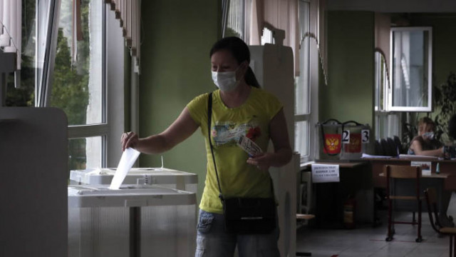 Над 9 000 починали от коронавирус в Русия